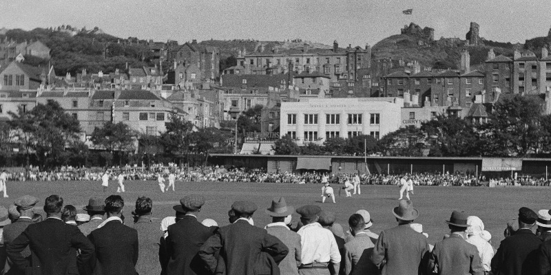 County cricket at Hastings, 1933 - picture no. 14157527